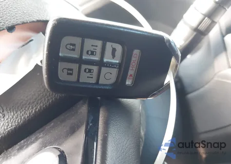 2018 Honda Odyssey Touring from USA, damaged, VIN 5FNRL6H83JB023271